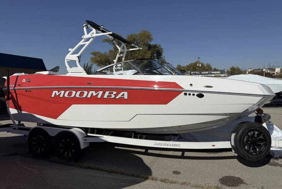 2025-moomba-max-124984-image3