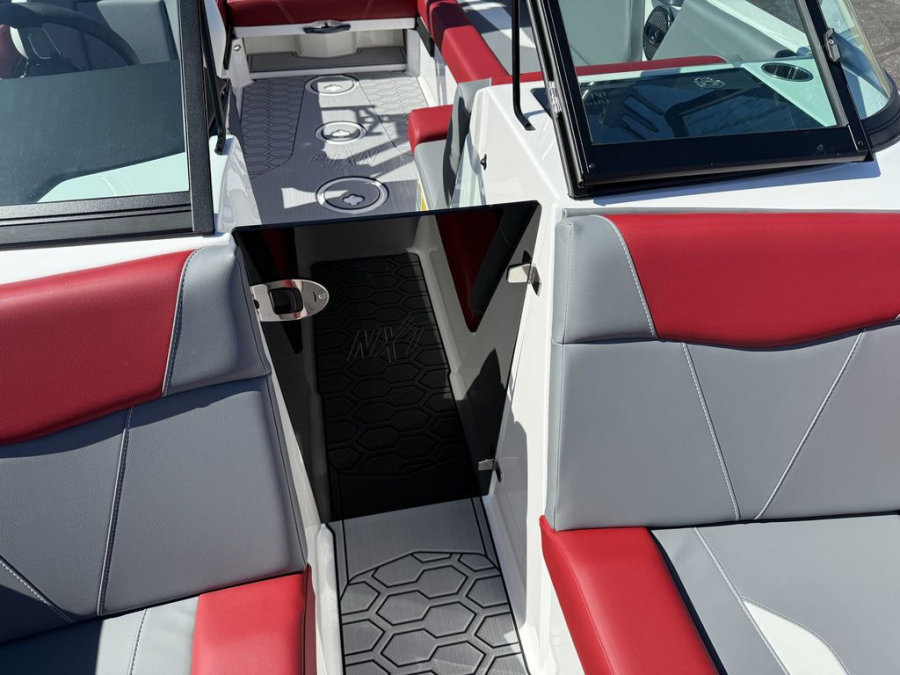 2025-mastercraft-nxt22-125041-image19