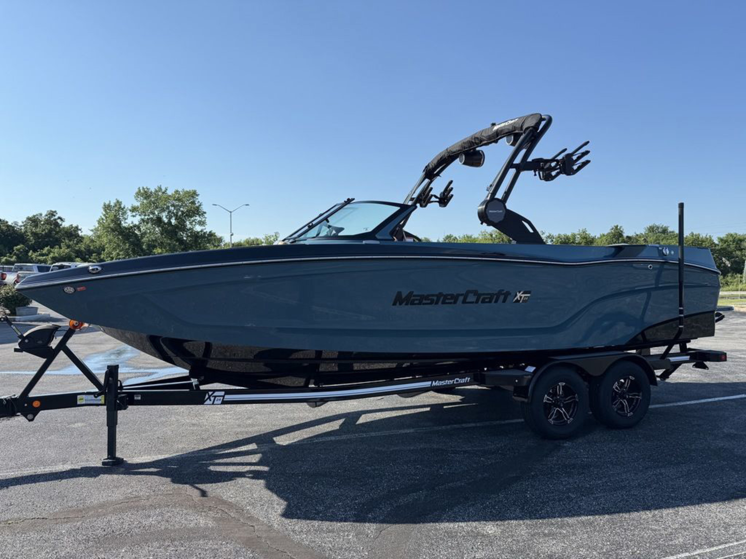 2025 Mastercraft XT24