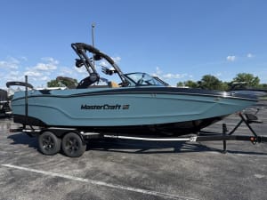 2025-mastercraft-xt24-125044-image1