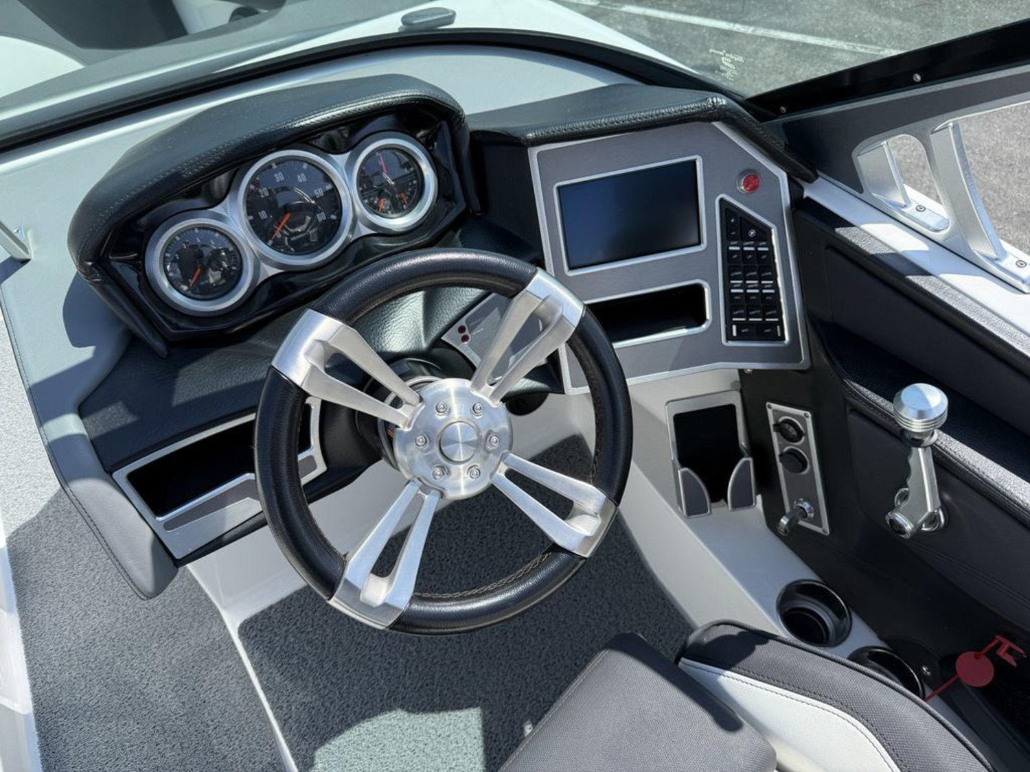 2019 Mastercraft XT22