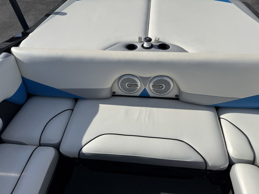 2012 2012 Axis Wake Research Axis A20 for sale in O'Fallon, Missouri