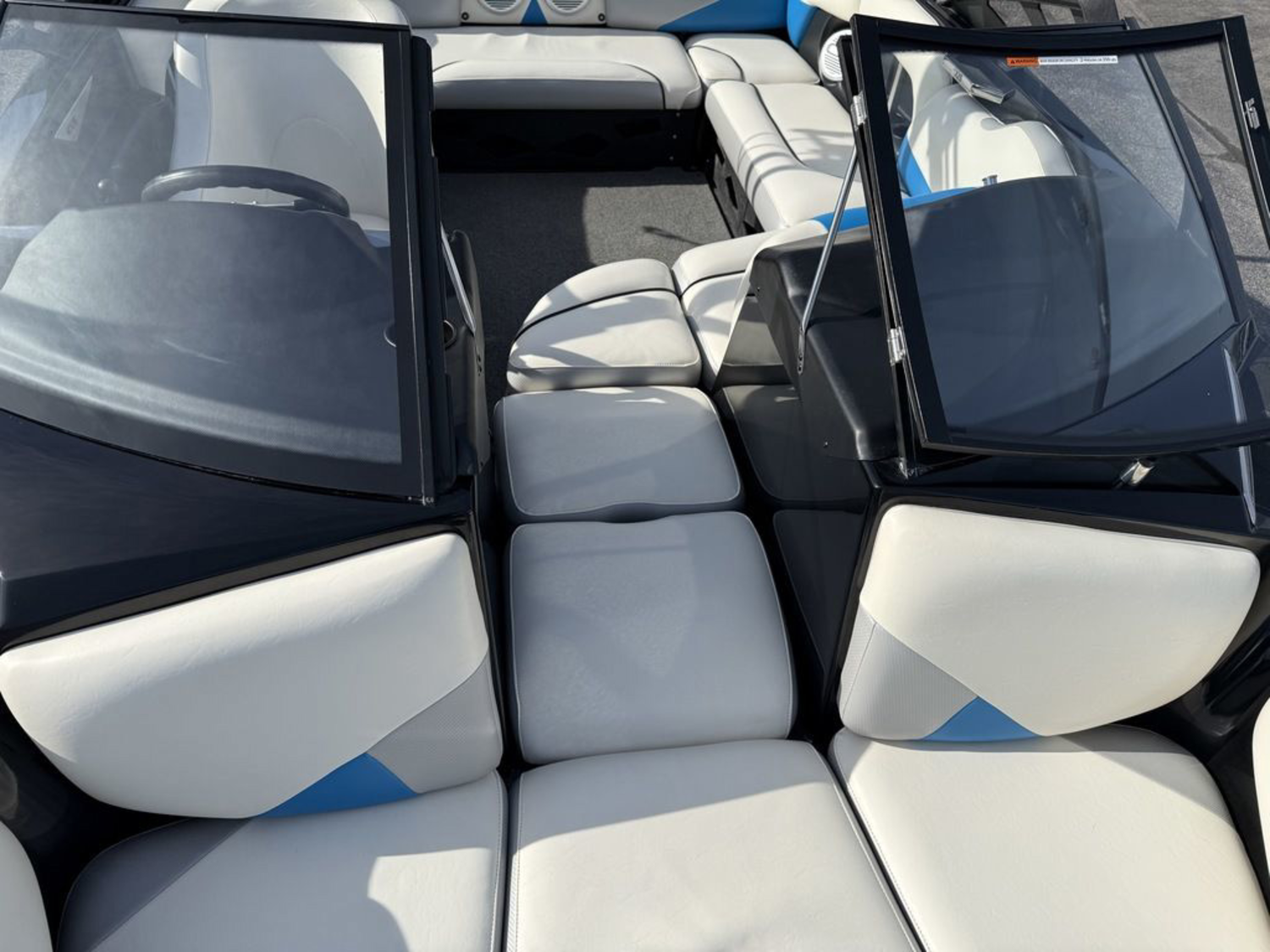 2012 Malibu Boats Axis A20