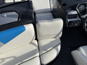 2012 2012 Malibu Boats Axis A20 for sale in O'Fallon, Missouri