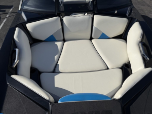 2012 2012 Malibu Boats Axis A20 for sale in O'Fallon, Missouri