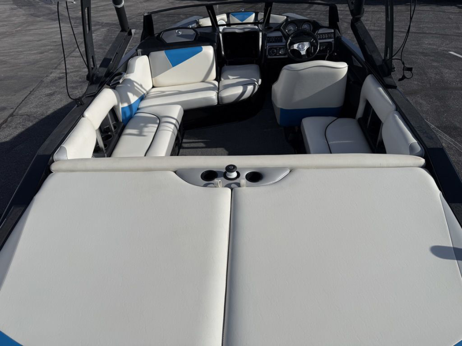 2012 2012 Axis Wake Research Axis A20 for sale in O'Fallon, Missouri