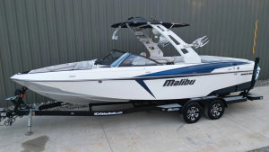 2017 Malibu Boats Wakesetter 25 LSV for sale in Broadway, North Carolina