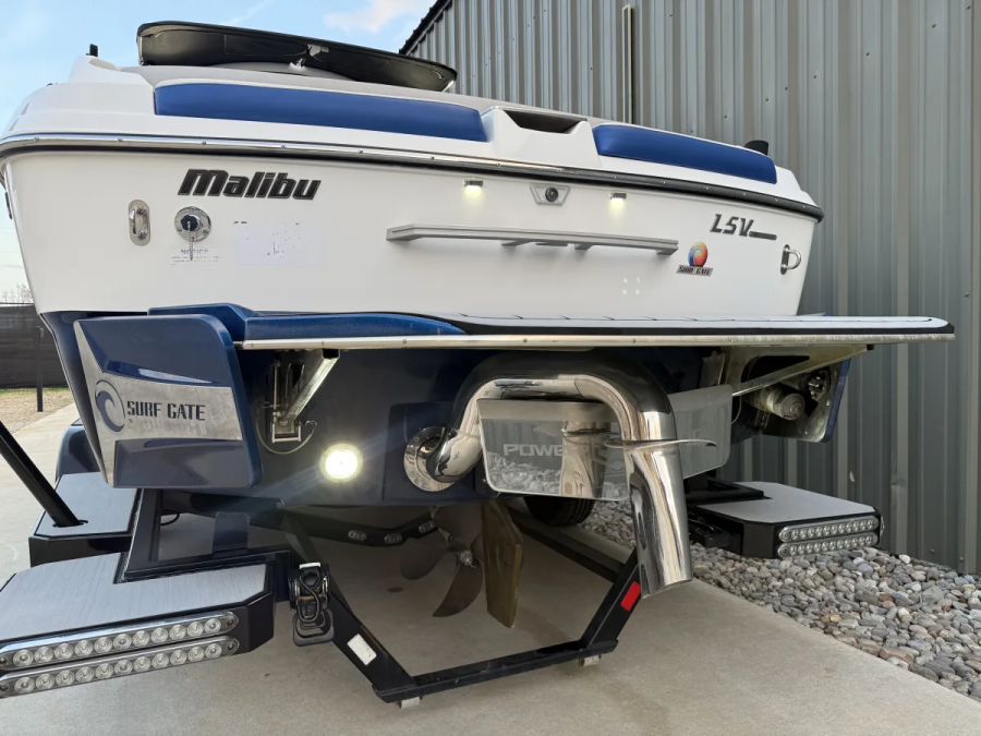 2017 Malibu Boats Wakesetter 25 LSV for sale in Broadway, North Carolina