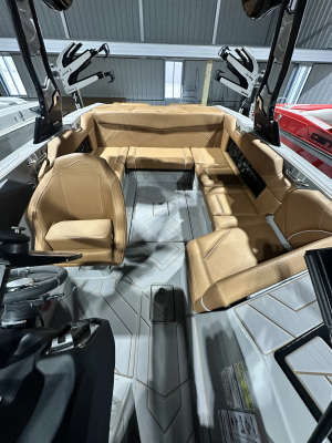 2024 Supreme Boats S220 for sale in Madison, South Dakota