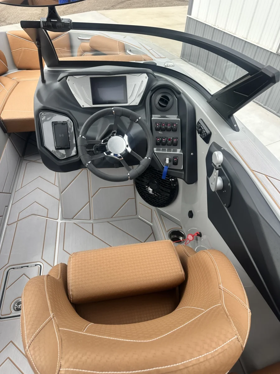 2024 Supreme Boats S220 for sale in Madison, South Dakota