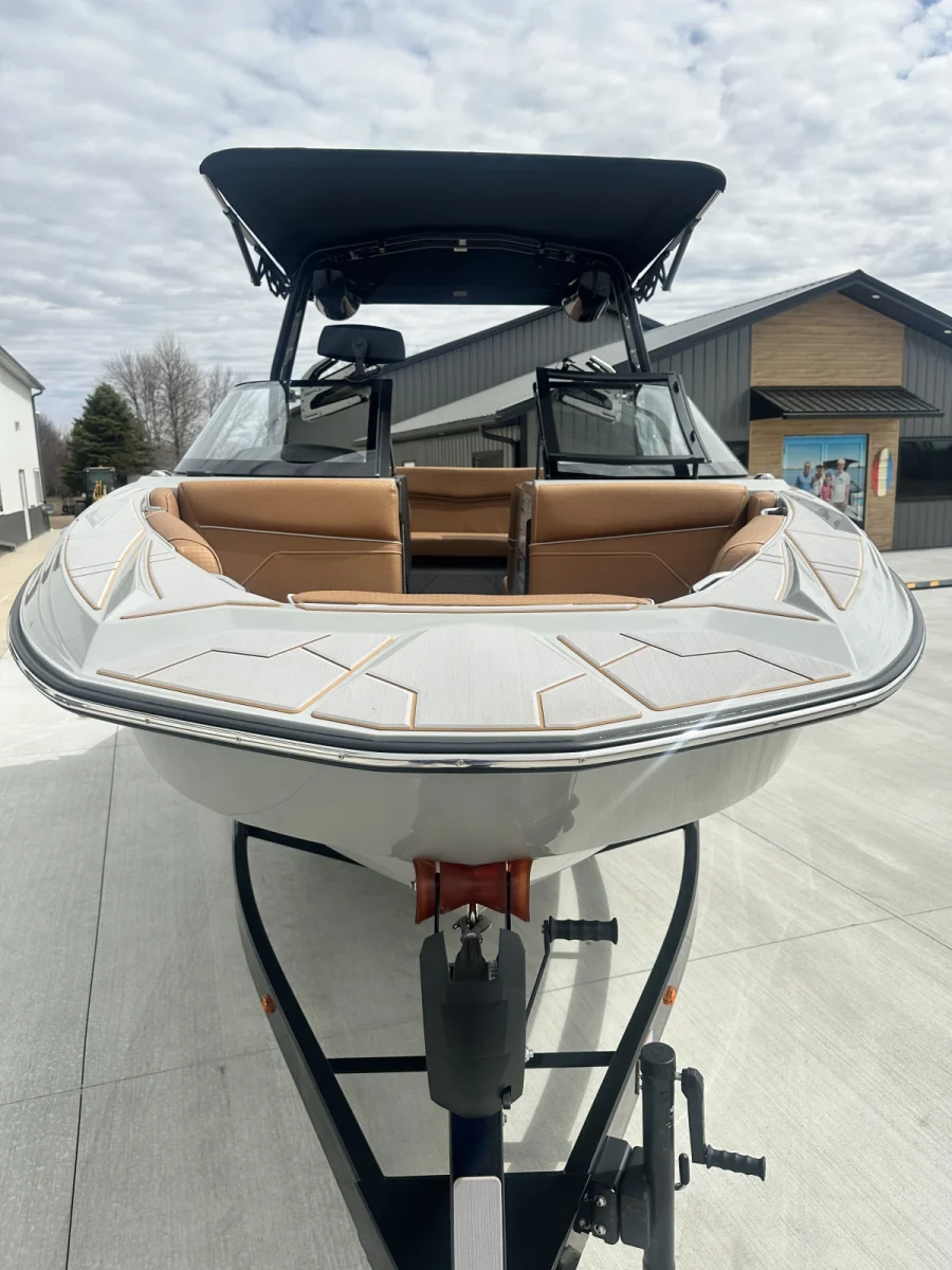 2024 Supreme Boats S220 for sale in Madison, South Dakota