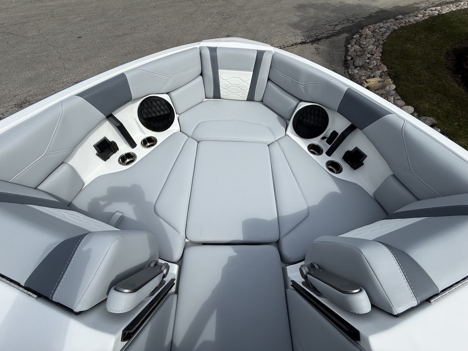 2026 Malibu 23LSV