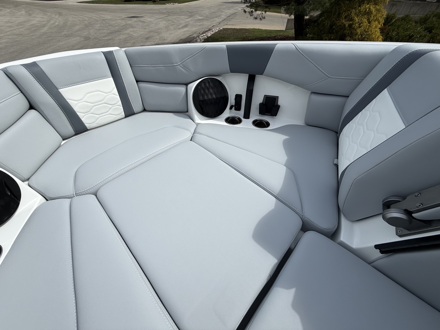 2026 Malibu 23LSV