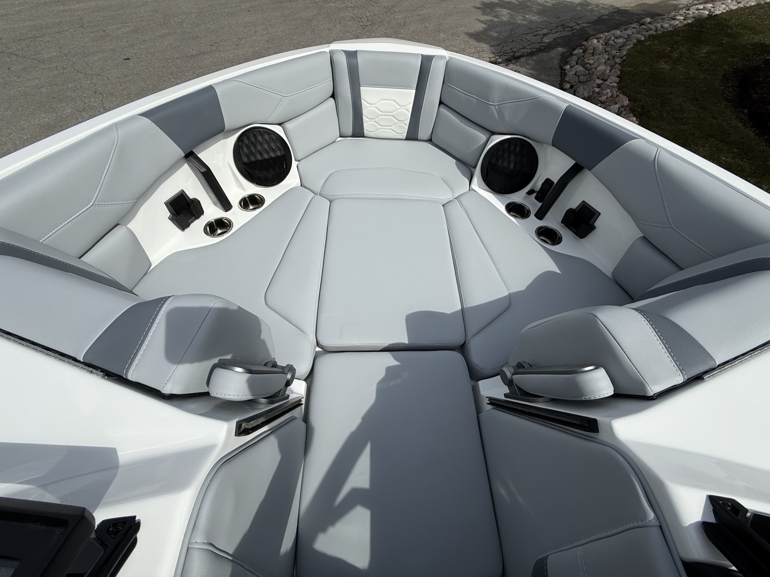 2026 Malibu 23LSV