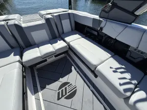 2026-malibu-wakesetter-23-lsv-127794-image23