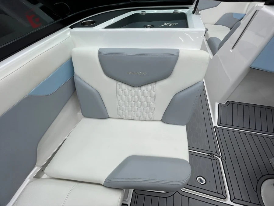 2022-mastercraft-xt24-127796-image11