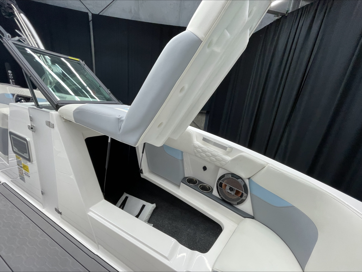 2022 MasterCraft XT24