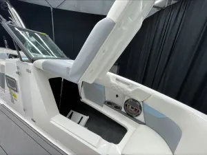 2022-mastercraft-xt24-127796-image17