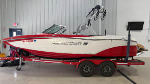 2019-mastercraft-xt20-127799-image1