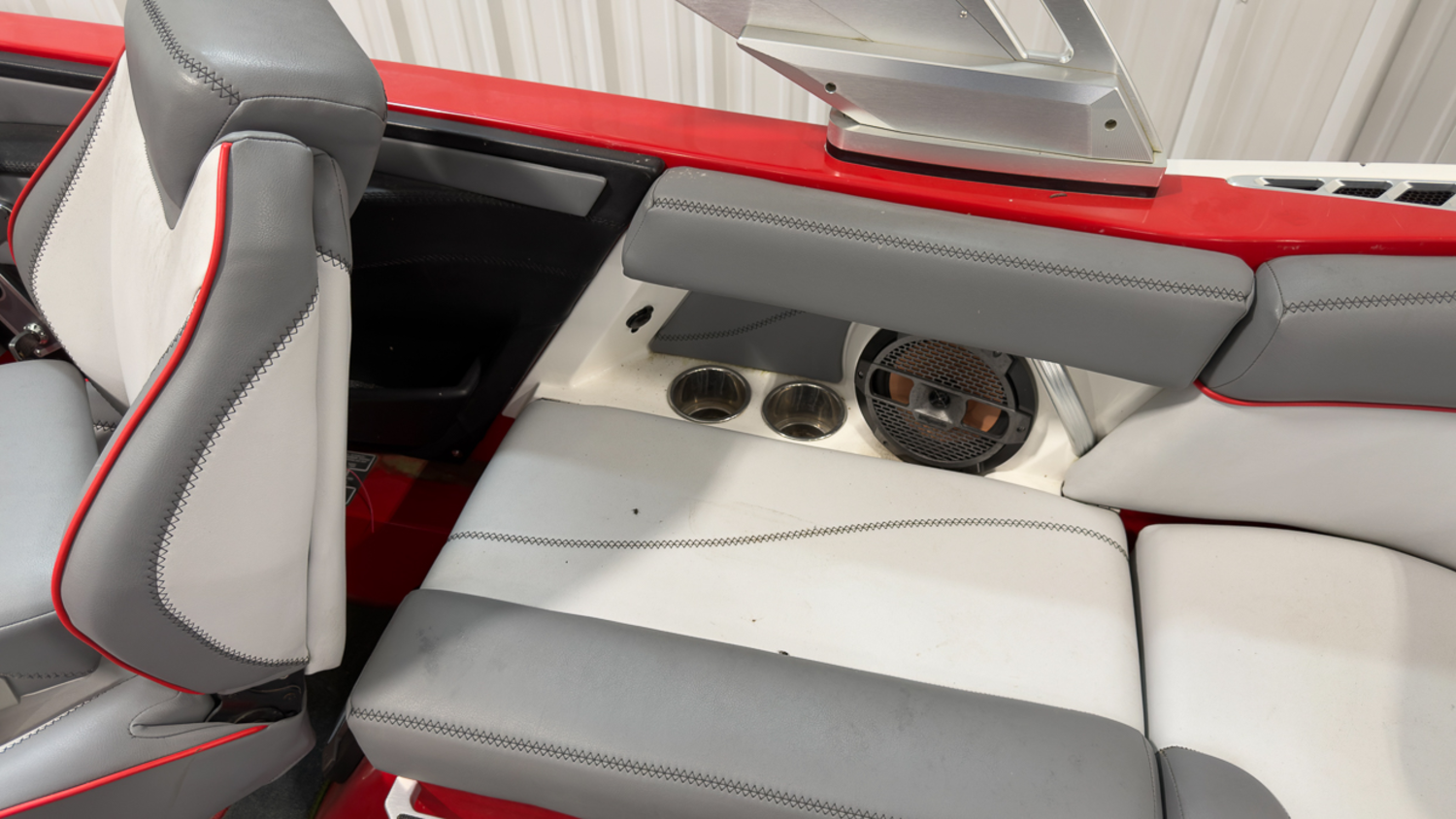 2019 MasterCraft XT20