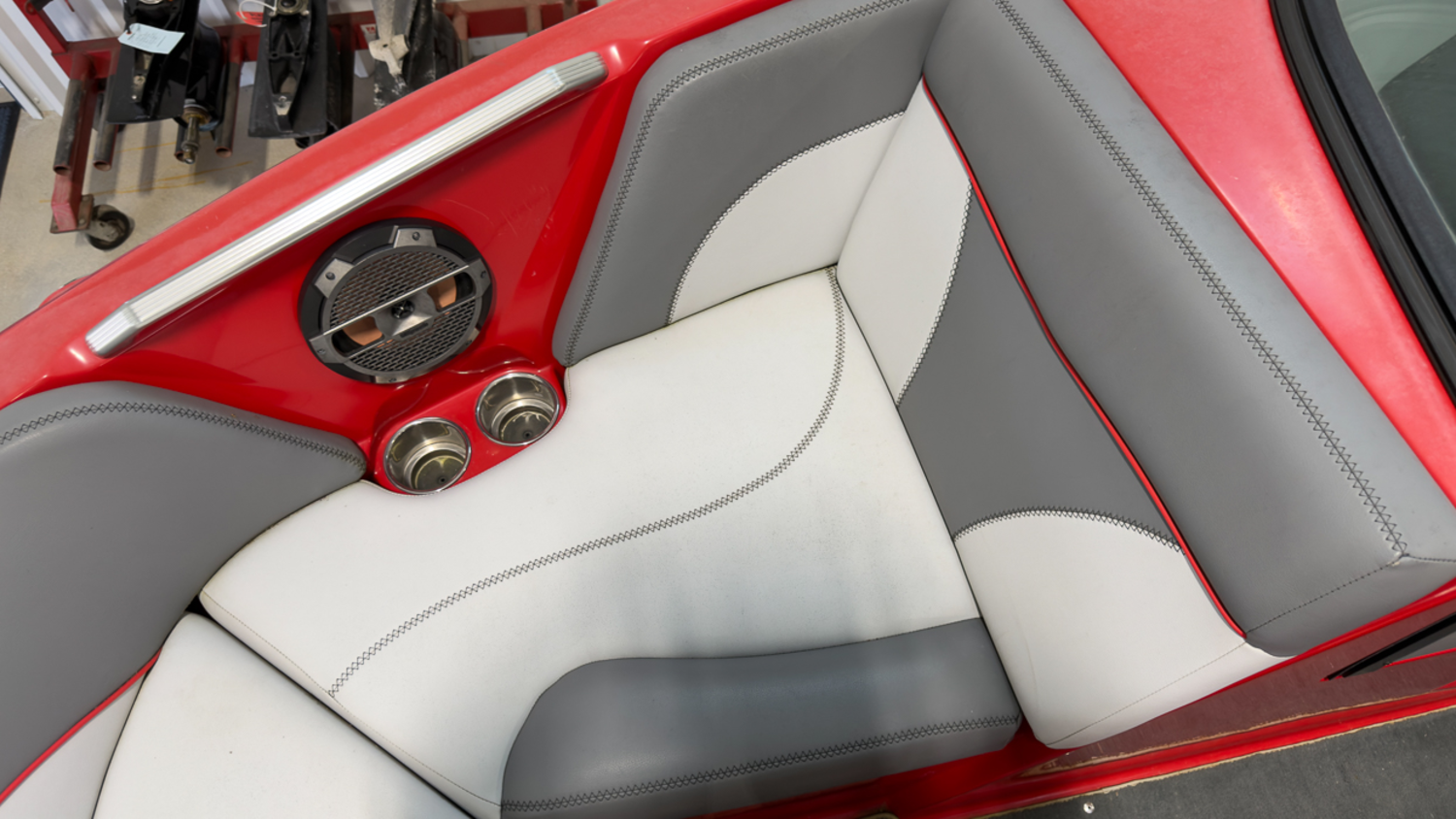 2019 MasterCraft XT20