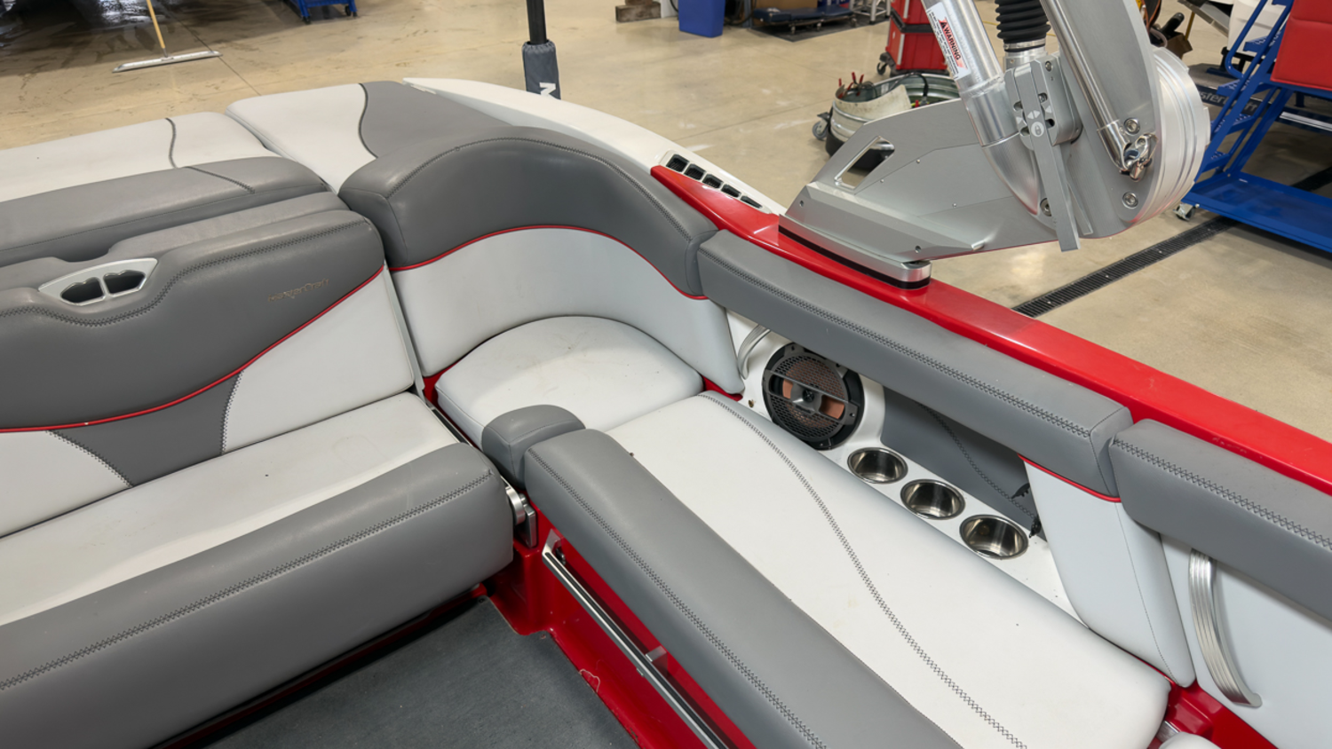 2019 MasterCraft XT20