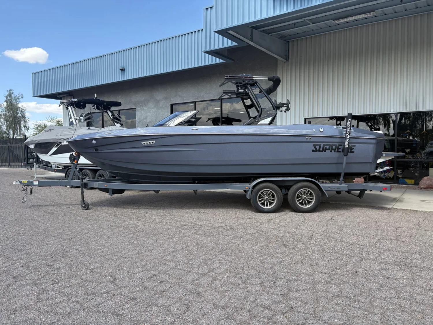 2024 Supreme S240 (ZZ6)