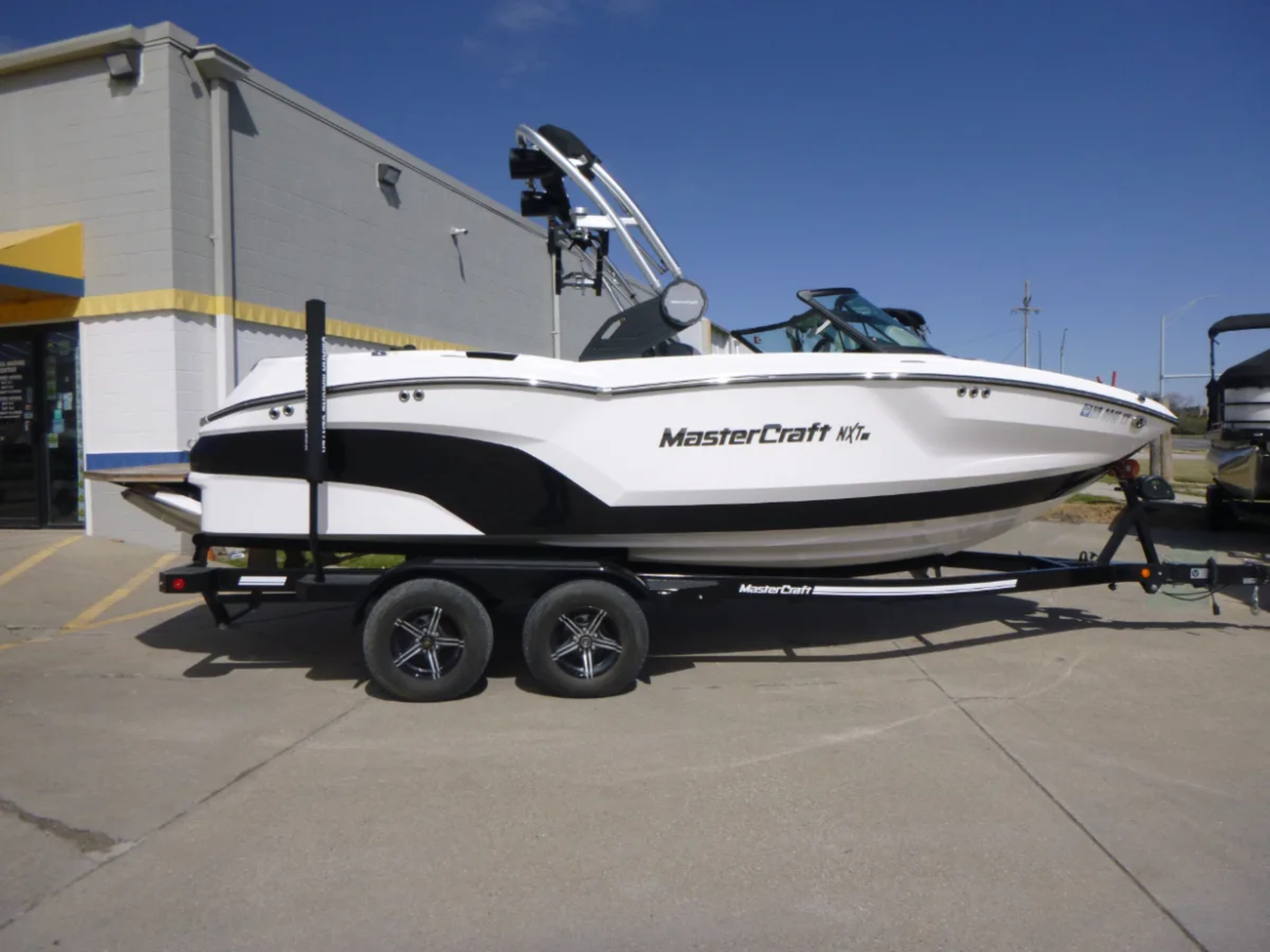 2023 MasterCraft NXT21