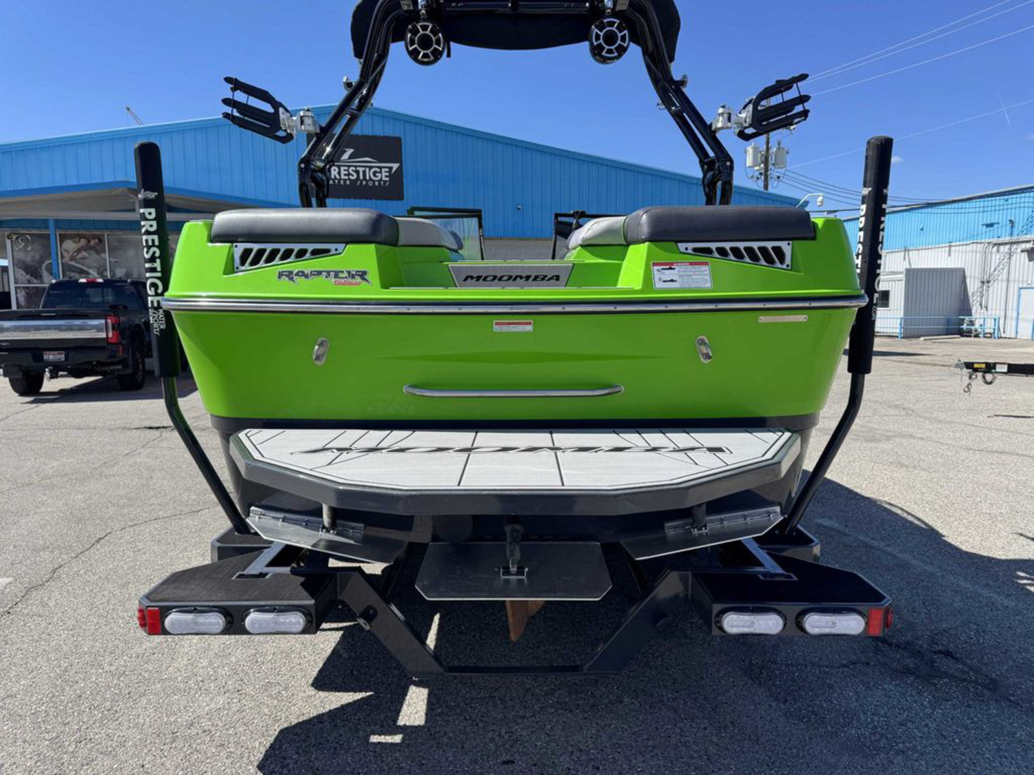 2021 MOOMBA Mondo