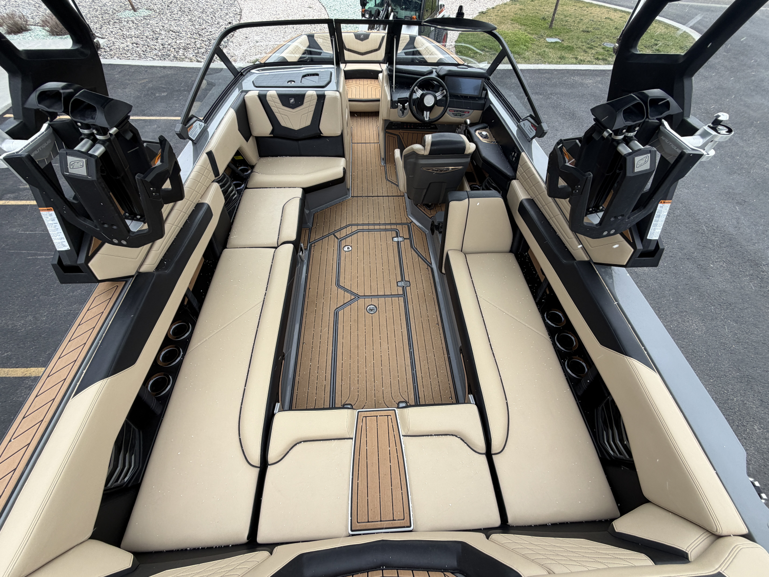 2021 Nautique G25