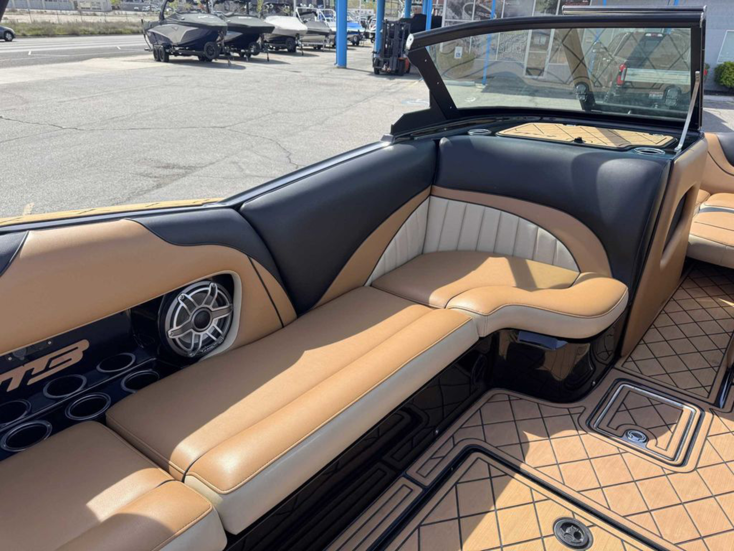 2022 MB Sports B52 23 Alpha