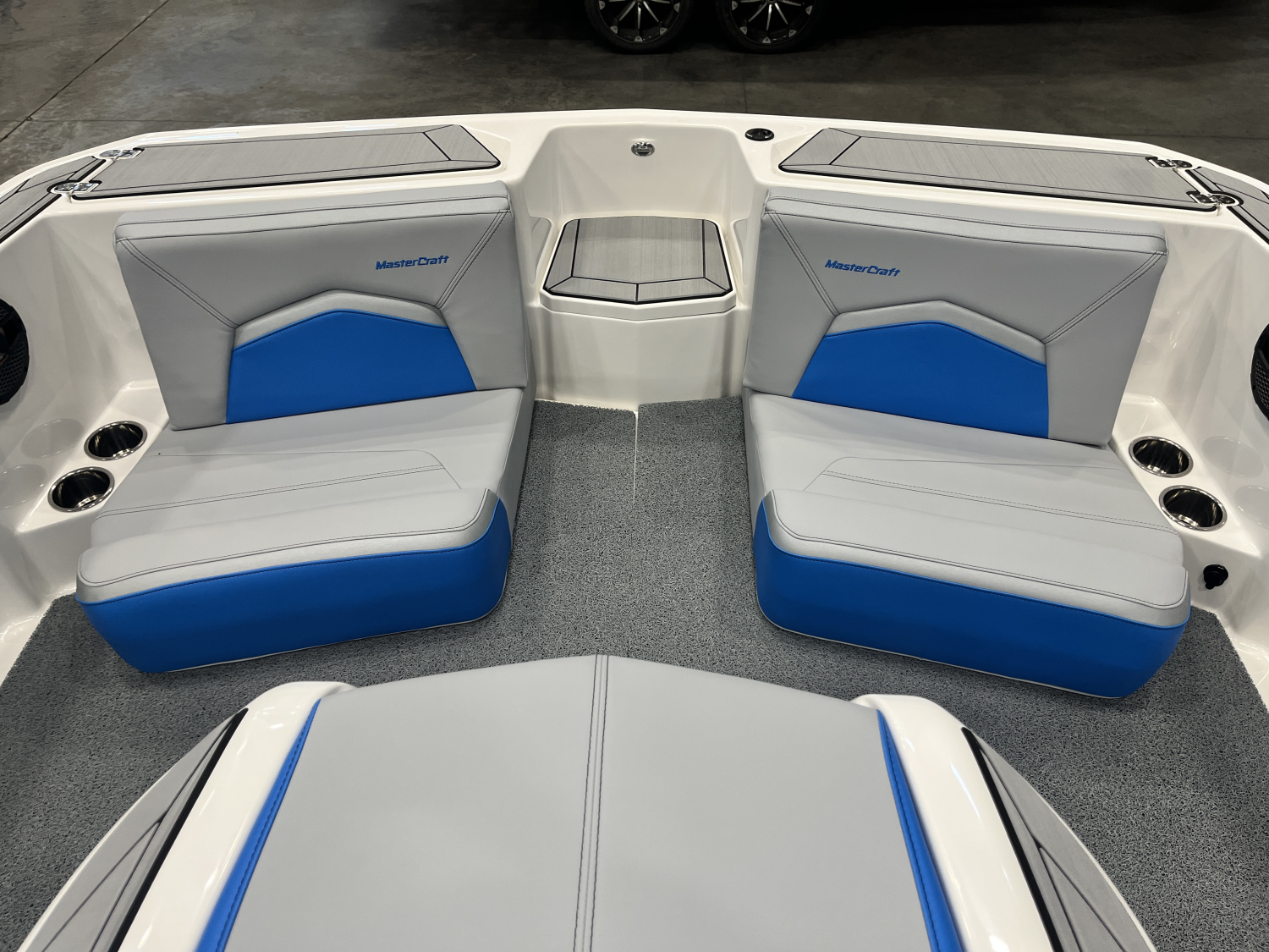 2024 MasterCraft ProStar