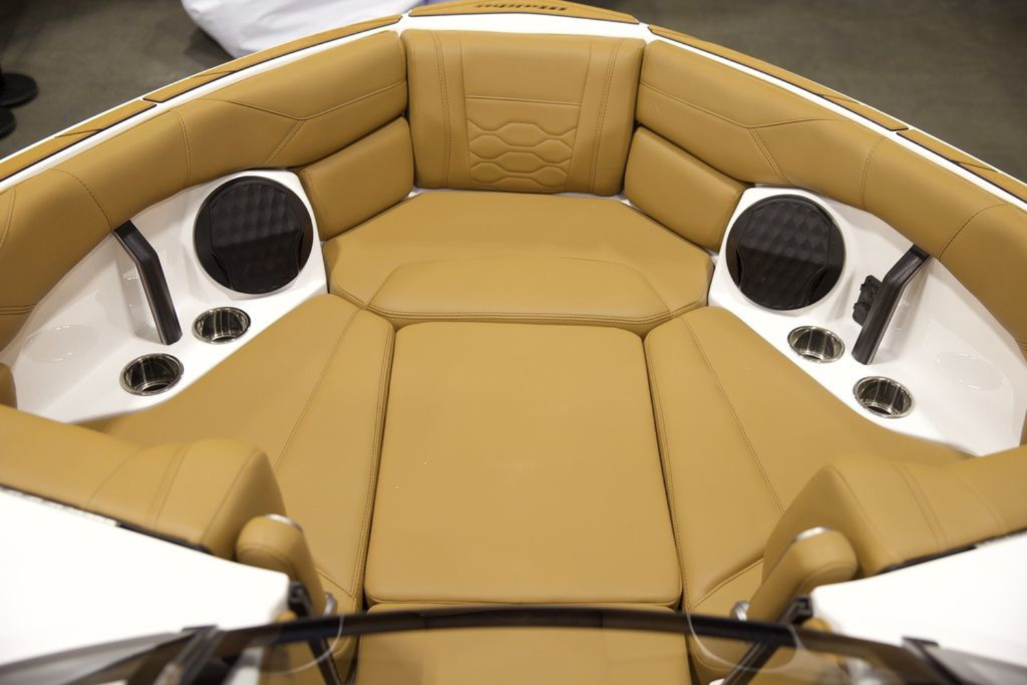 2026 Malibu Boats 23 LSV