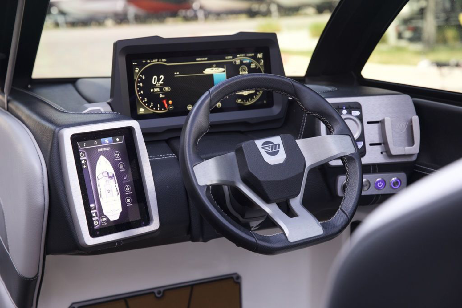 2022 Malibu Boats 23 LSV