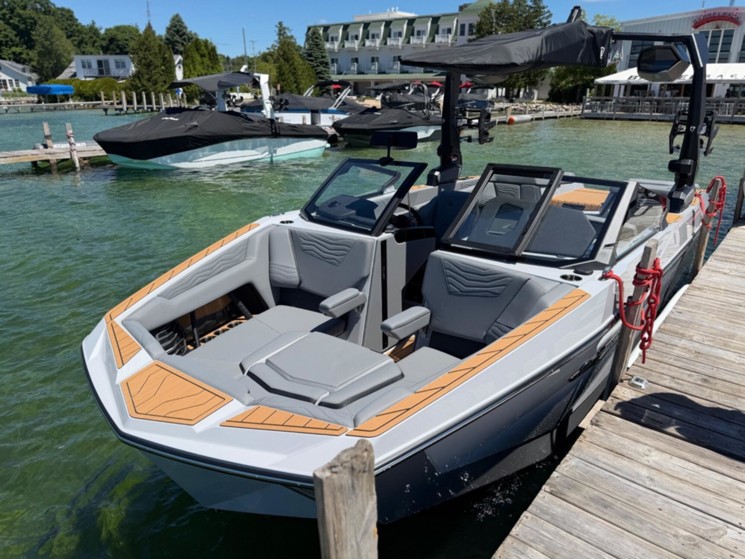 2026 Nautique G23