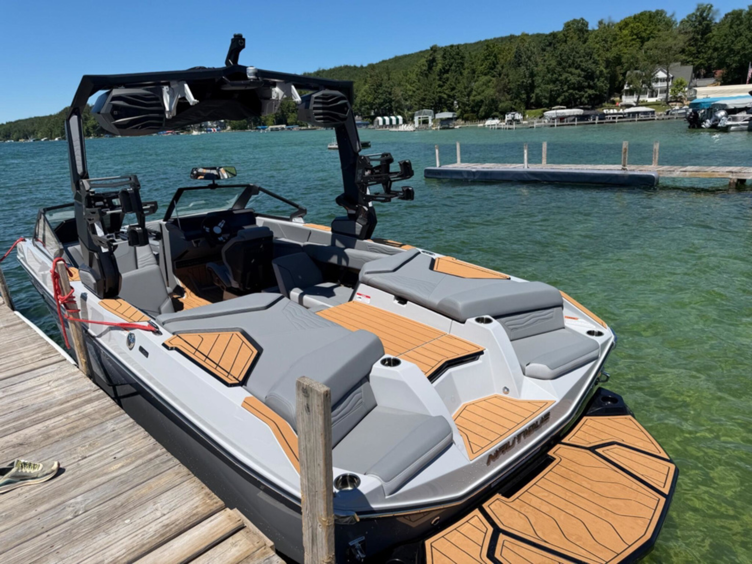 2026 Nautique G23