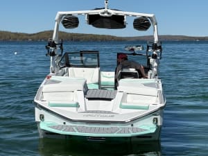 2026 Nautique G23