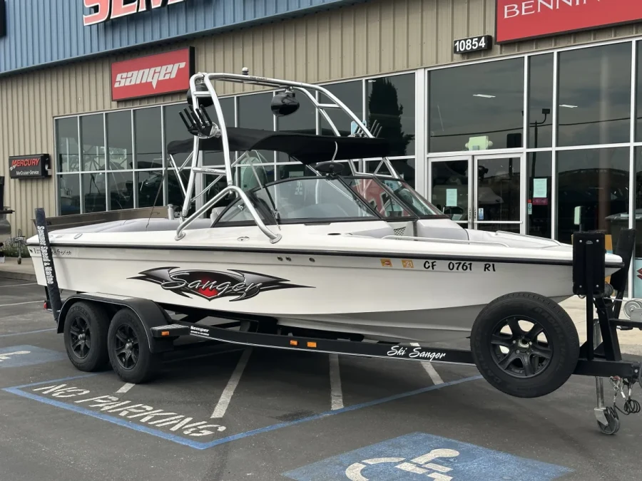 2006 Sanger Boats V210 for sale in Madera, California