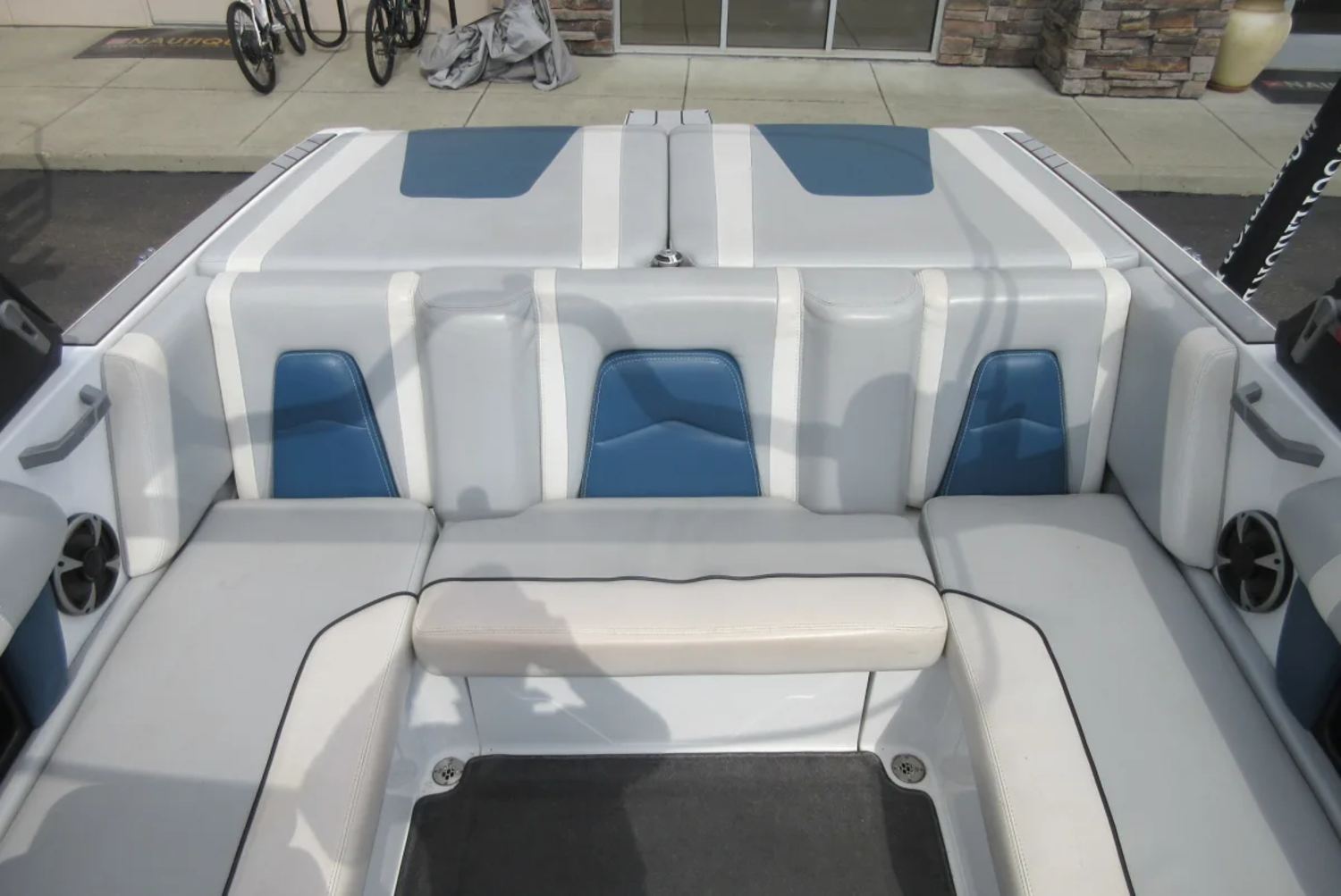 2021 Malibu WakeSetter 21MLX