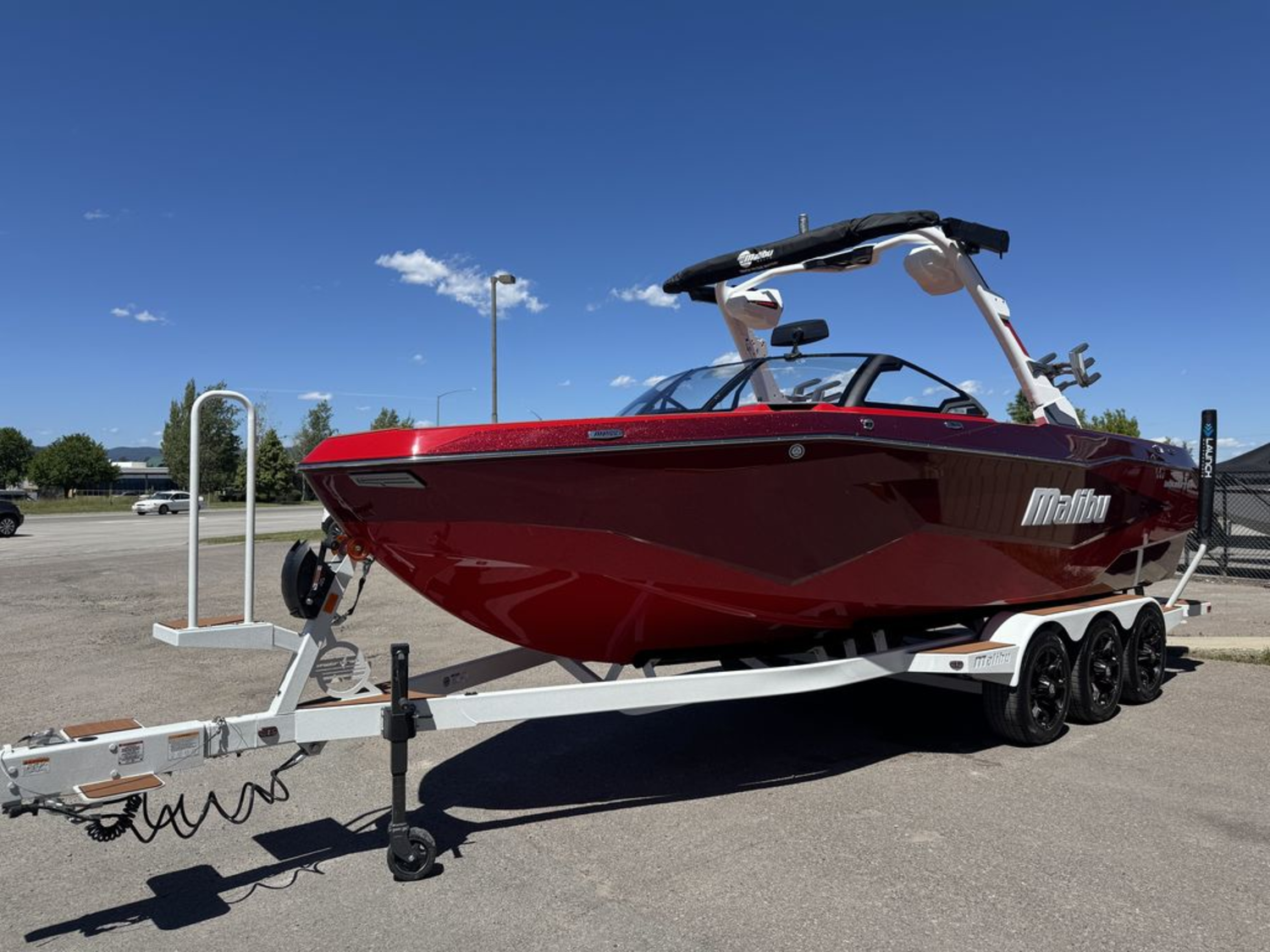 2026 Malibu Boats 25 LSV