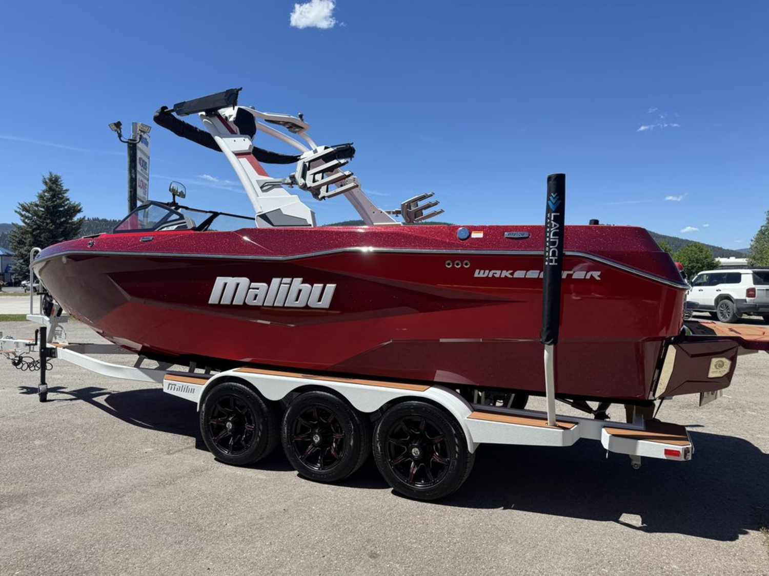 2026 Malibu Boats 25 LSV
