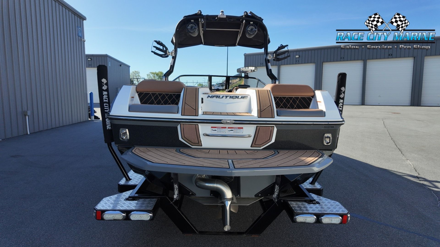 2021 Nautique GS24