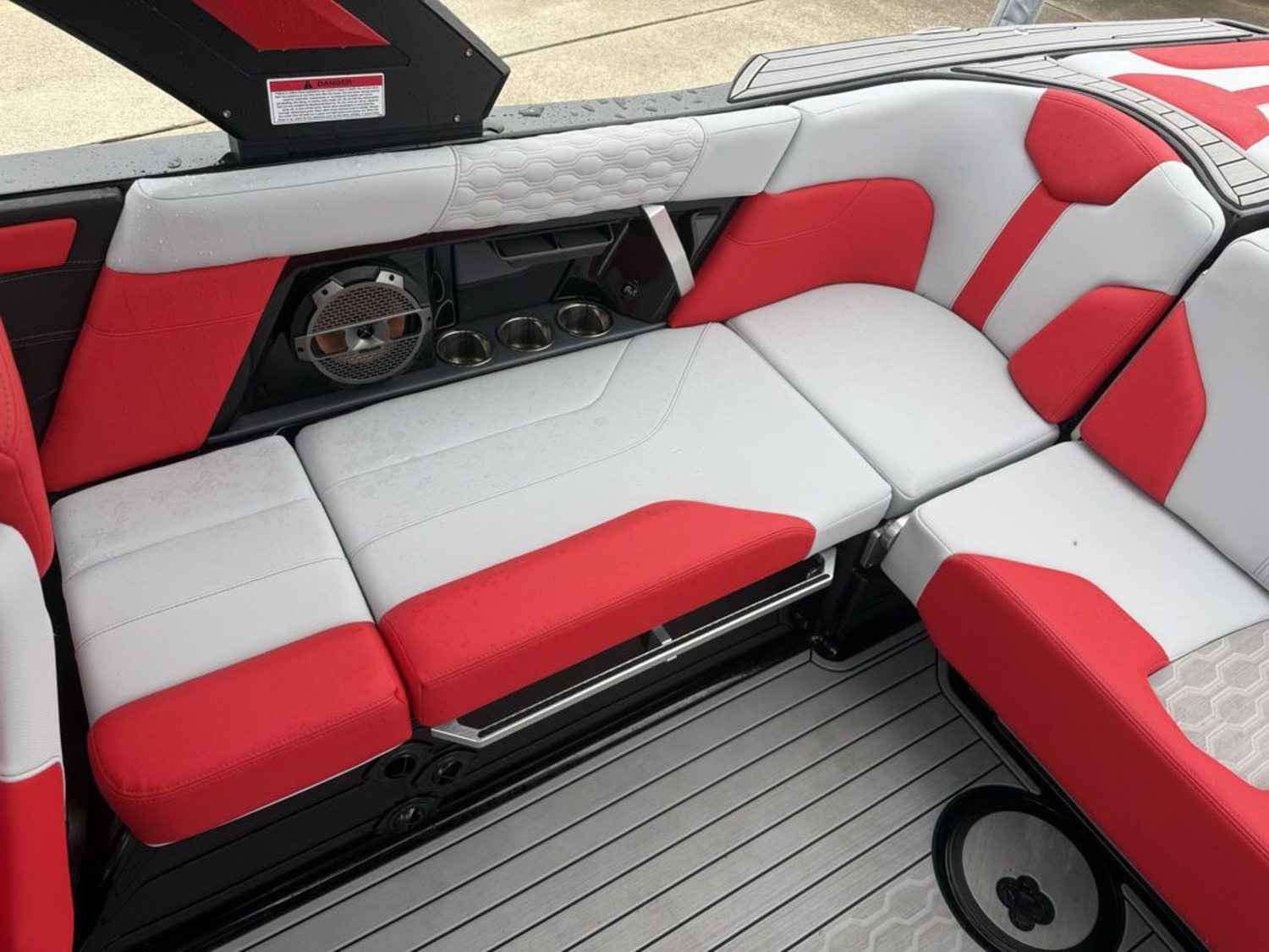 2022 Mastercraft XT23