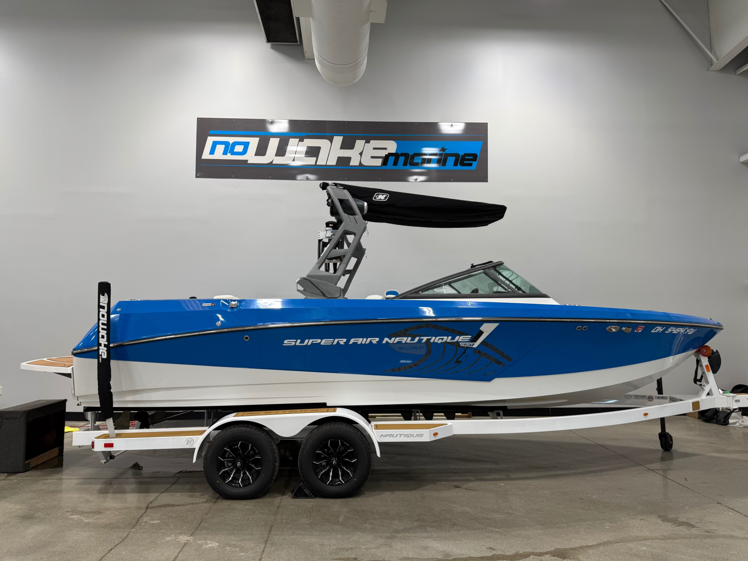 2019 SUPER AIR NAUTIQUE 230