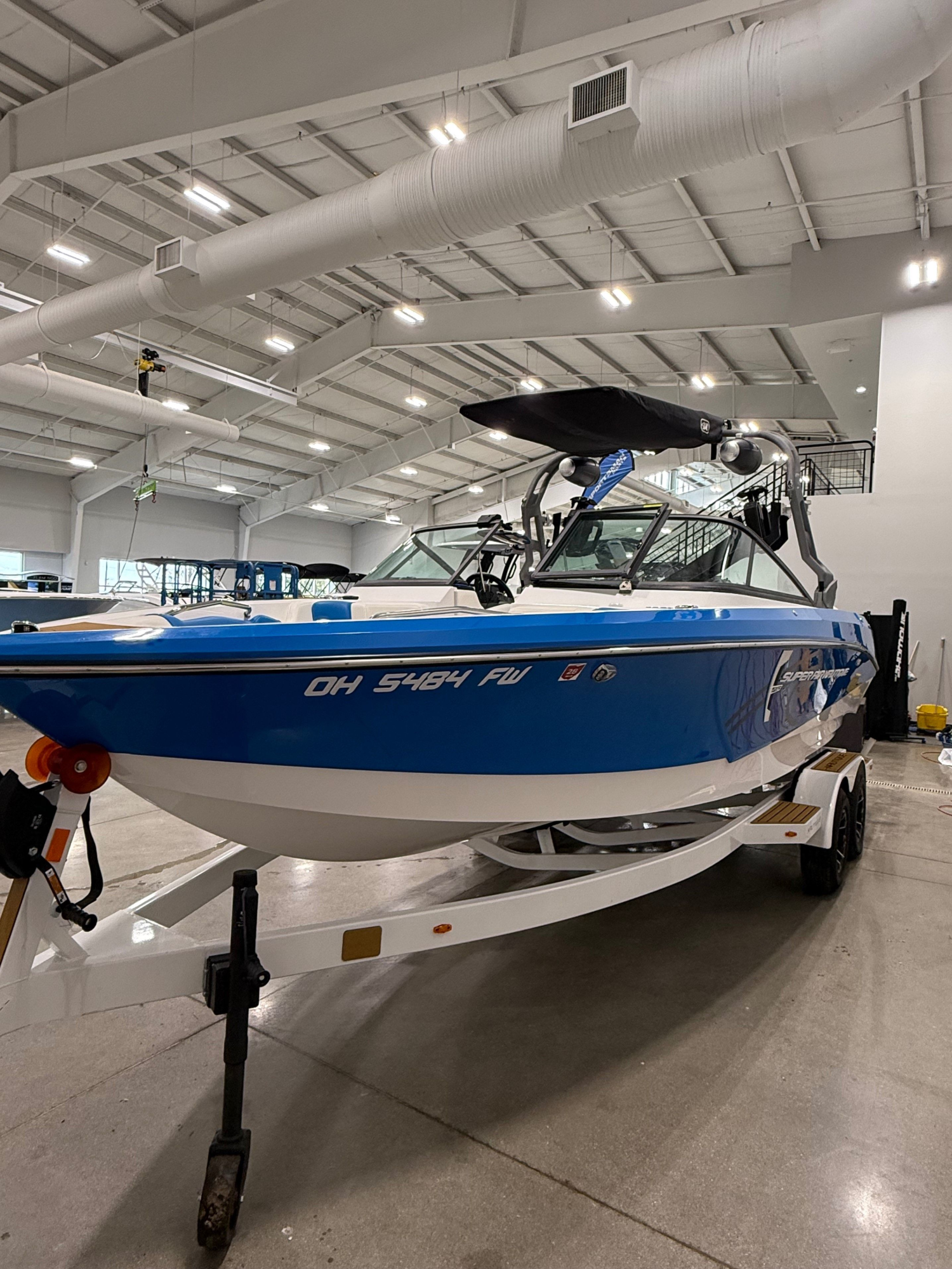2019 SUPER AIR NAUTIQUE 230