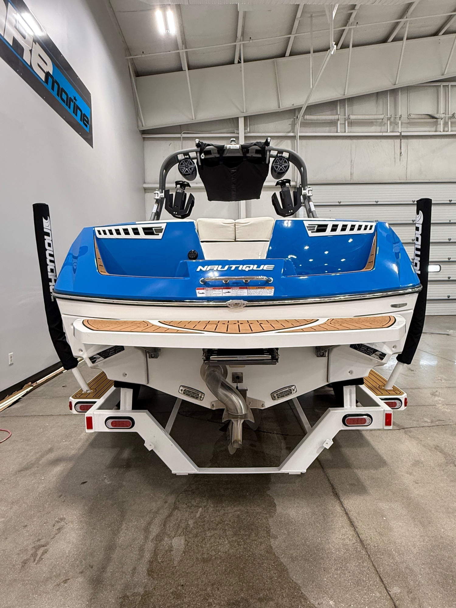 2019 SUPER AIR NAUTIQUE 230