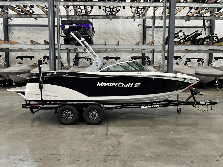 2018 Mastercraft Boats XT21 for sale in , 