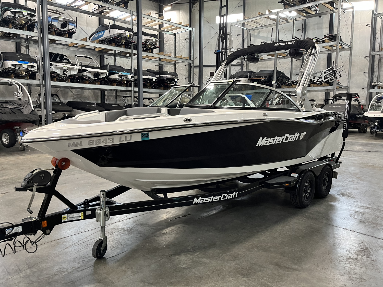 2018 MasterCraft XT21