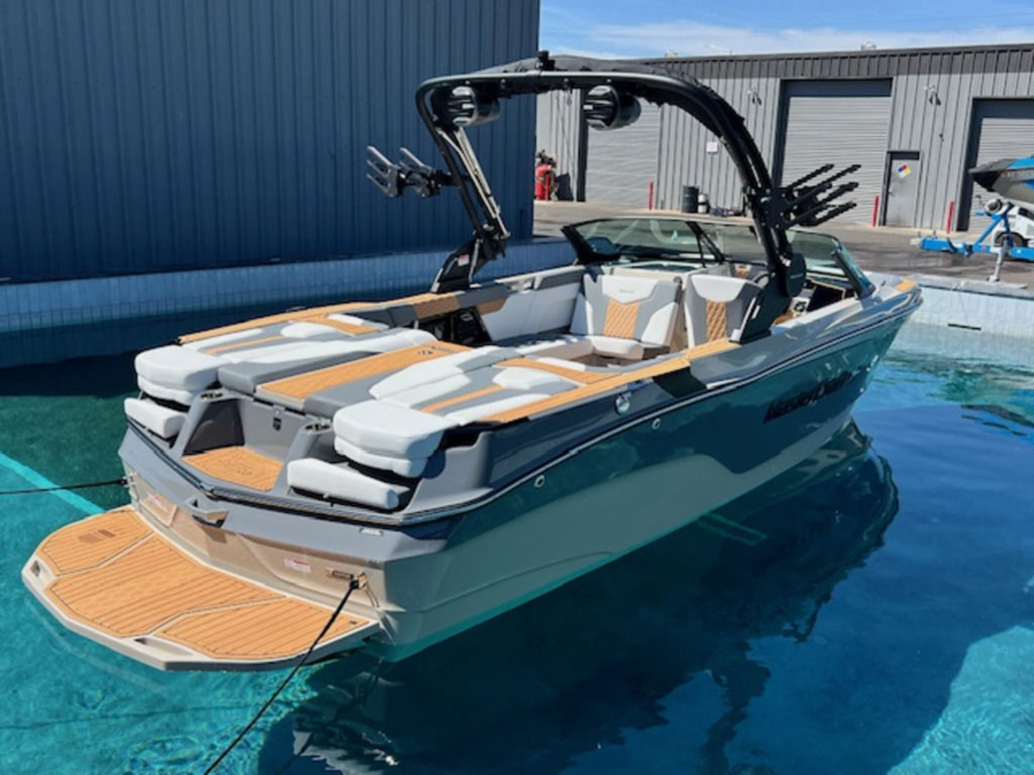 2026 Mastercraft XT23