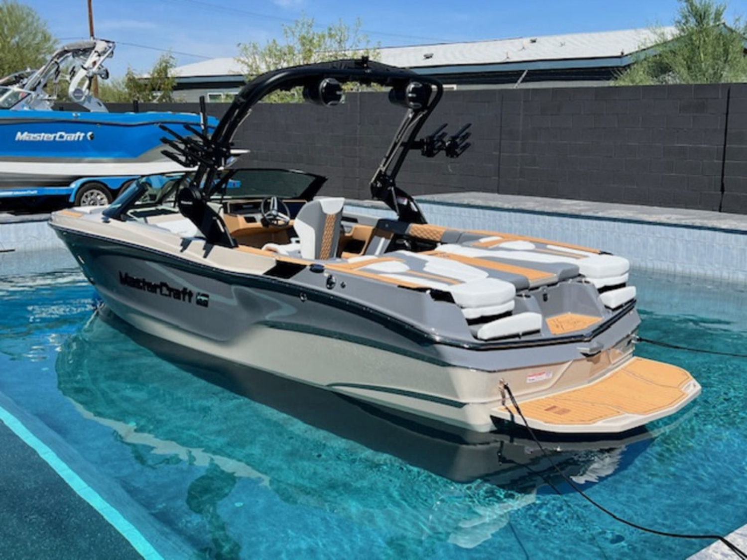 2026 Mastercraft XT23